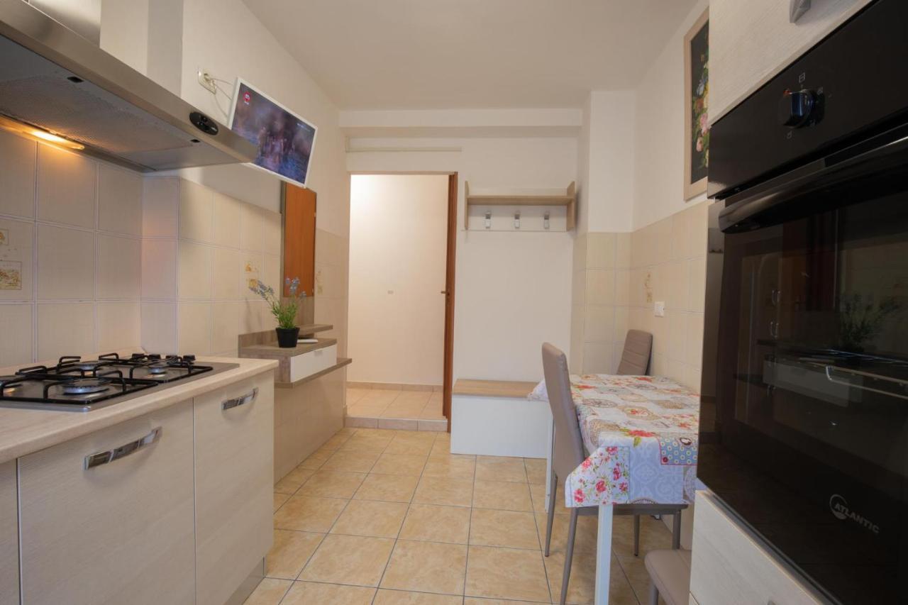 Lorenzo'S Apartament Aosta Kültér fotó