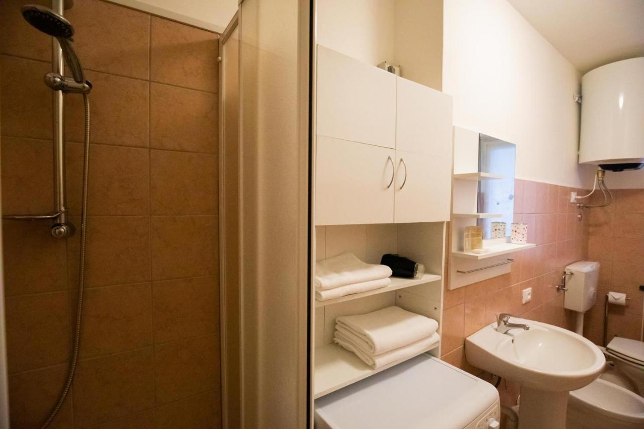 Lorenzo'S Apartament Aosta Kültér fotó